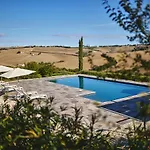 Borgo Della Spiga Country house *
